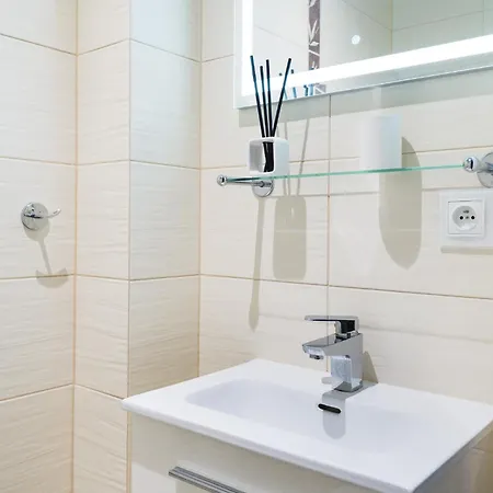 6 Os, Dwupoziomowy 56m2 Z 2 Balkonami * קולובז'ג