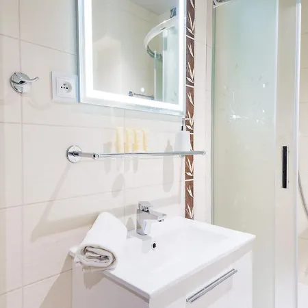 6 Os, Dwupoziomowy 56m2 Z 2 Balkonami Apartment Kolobrzeg