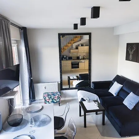 Apartment Dwupoziomowy 56m2 Z 2 Balkonami *