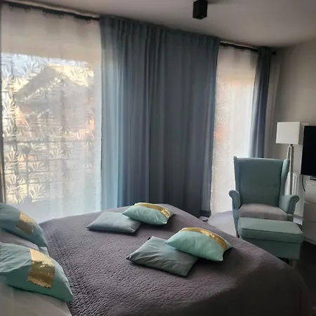 6 Os, Dwupoziomowy 56m2 Z 2 Balkonami Apartment